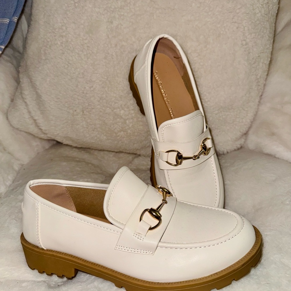Sincerely Jules White Loafers with Gold Detail